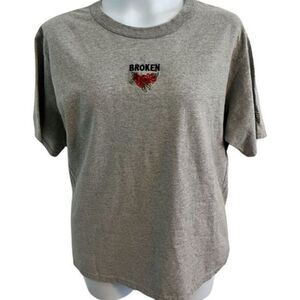 Champion Broken Gray Short Sleeve T-Shirt. Size Medium